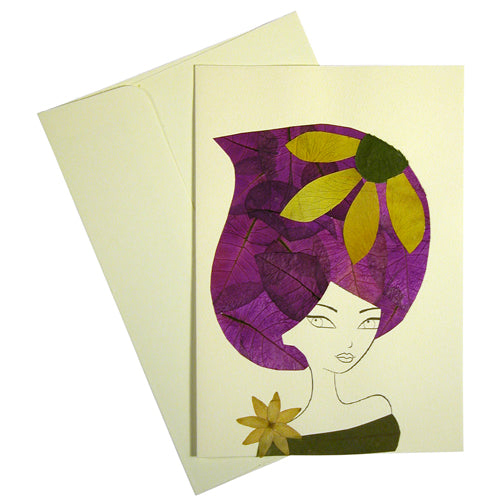<center>Vera - Handmade Floral Greeting Card</br>Made by Woman Artisans in El Salvador</br>Measures: 6-7/8 in. tall x 4-3/4 in wide</center>