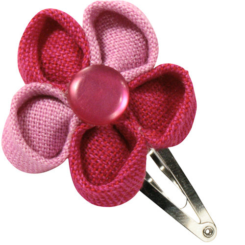 <center>Pink Cotton Flower Hair Clip </br>Crafted by Artisans in Guatemala </br>Measures 1-1/2” high x 1-1/2” wide, with 1” clip</center> 